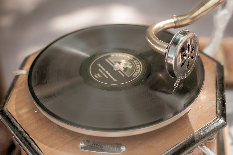 Valor decorativo del gramófono, el artículo vintage que necesitas