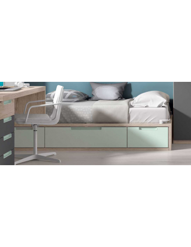 Compacto con módulo baúl y contenedores