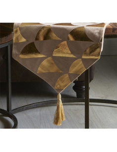 Camino decorado beige y oro