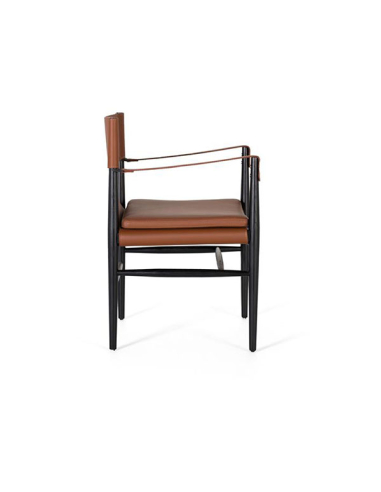 Sillón tapizado en cuero sintético...