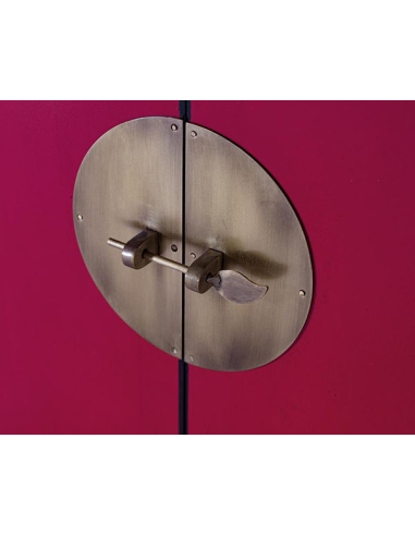 Aparador Ganges 2 puertas y 3 cajones...