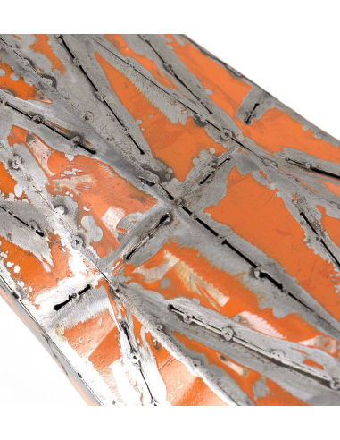 Figura perro naranja