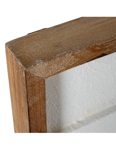 Cuadro de madera con recortes y marco...