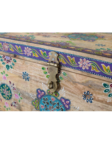 Baúl flores pintadas a mano