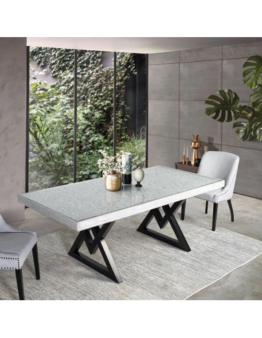 Mesa de comedor calado flores