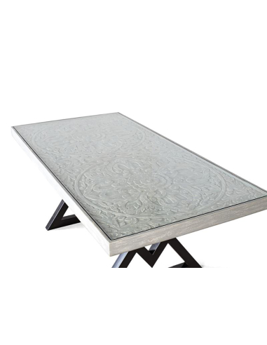 Mesa de comedor calado flores