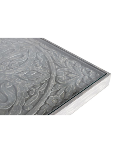 Mesa de comedor calado flores