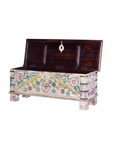 Arcón baúl de madera de mango