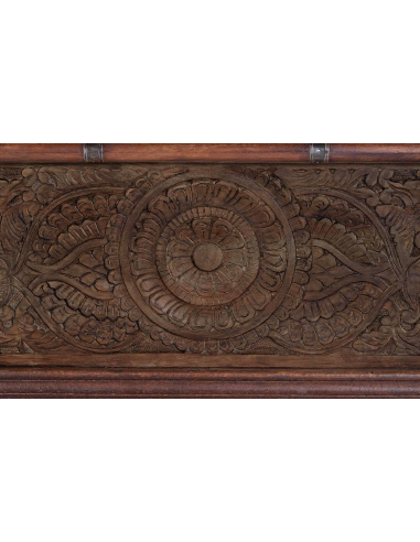 Baúl en madera de mango con apertura...