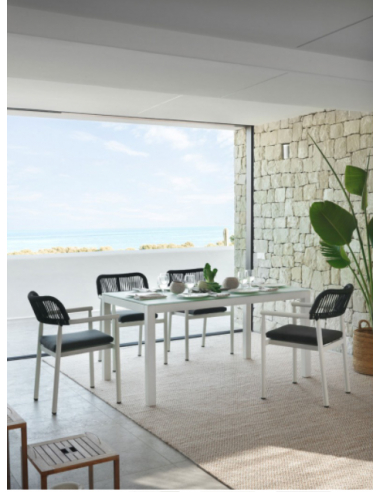 Silla exterior blanco y negro Kurve