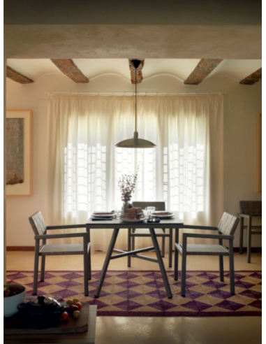 Silla de comedor Cube reposabrazos