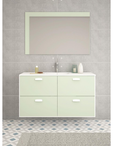 Espejo con marco desplazado Espejo con marco desplazado