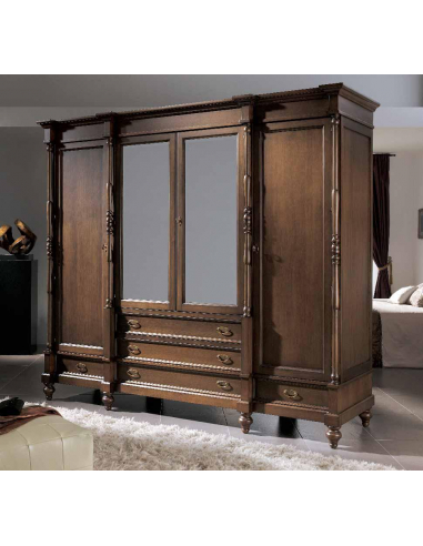 Armario de madera cuatro puertas...