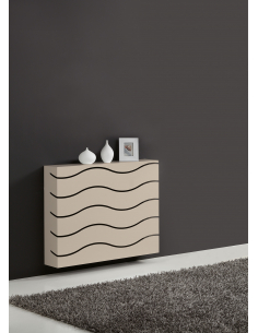 Cubrerradiador detalle...