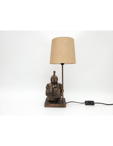 Lámpara de sobremesa resina Xian baja